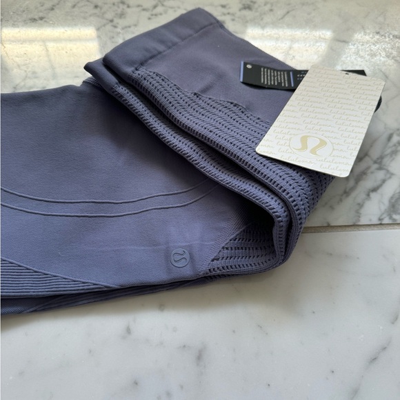 NWT Lululemon Flow & Go Crop - Picture 2 of 5